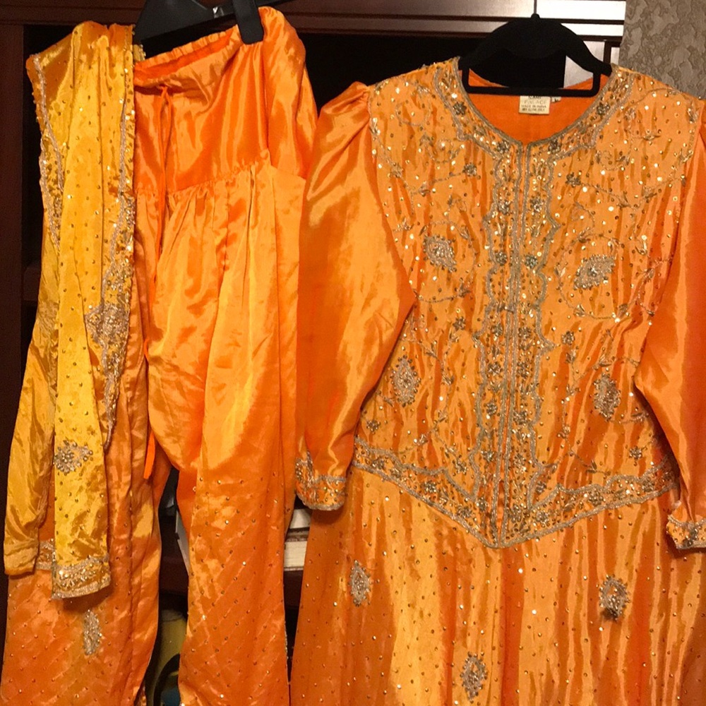 3 Piece Saree - image 5